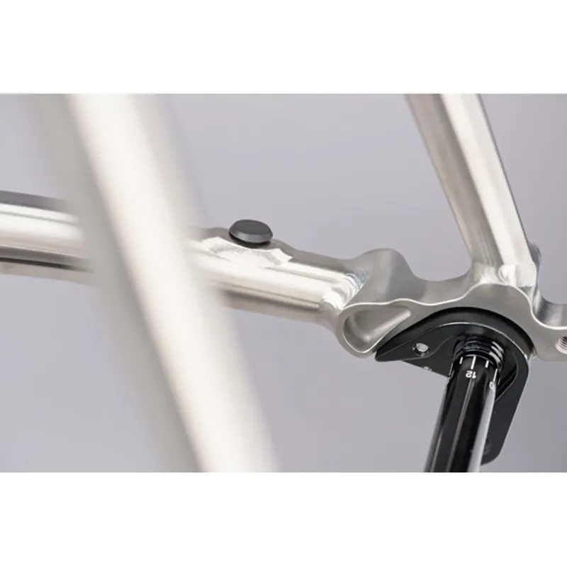 2023 - Genesis Croix De Fer Ti Titanium Frameset-8